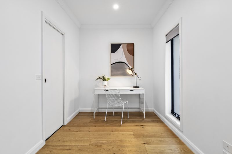 2/15 Travers Street, Thomastown