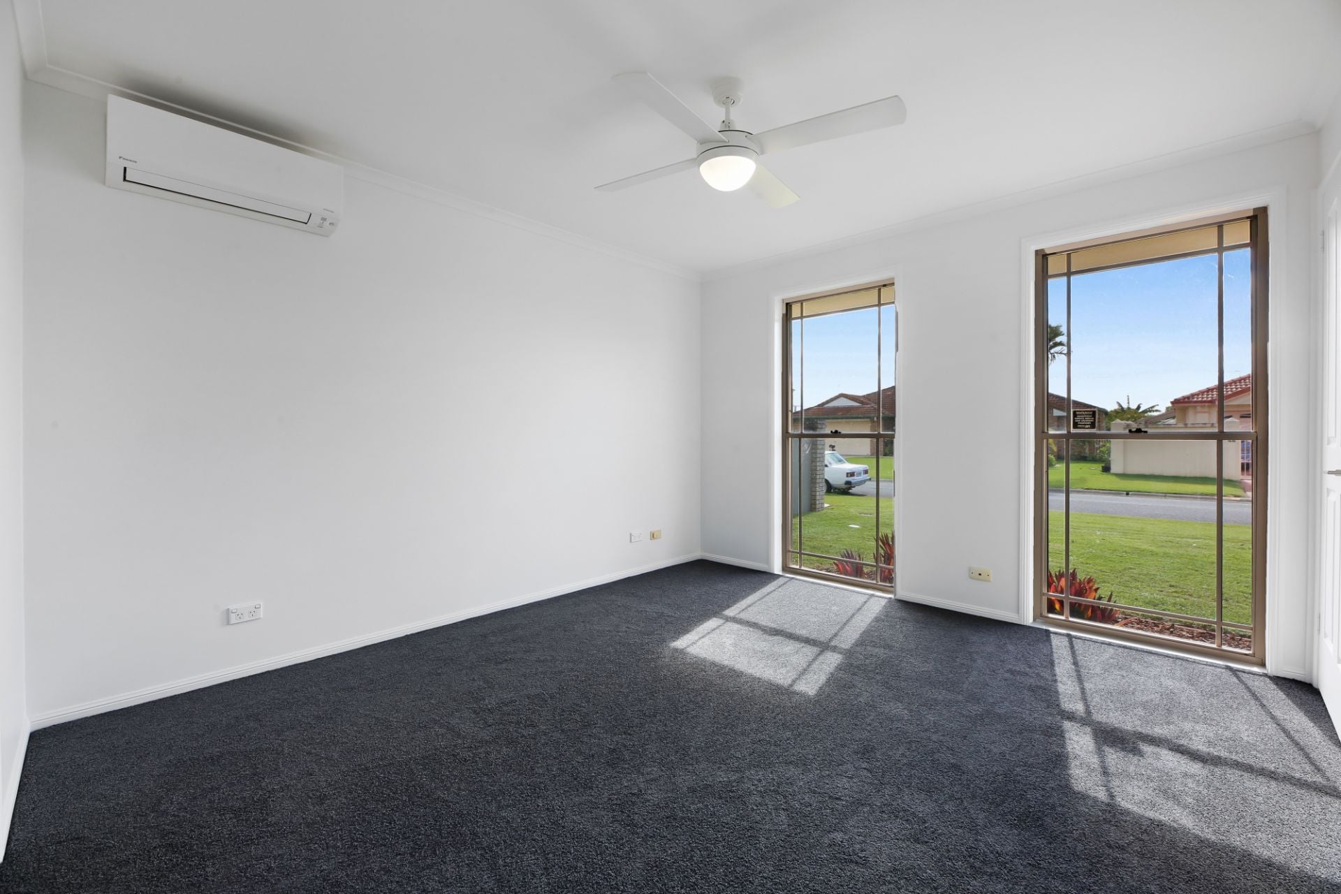 41 Lakeshore Drive, Helensvale, Helensvale - Thumbnail 4