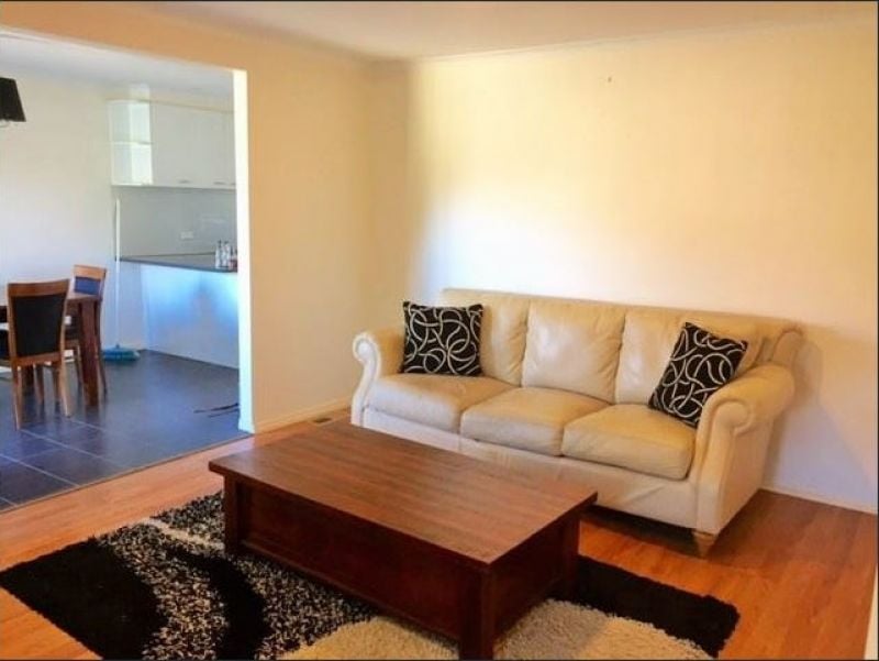 4 Glenloth Court, Epping