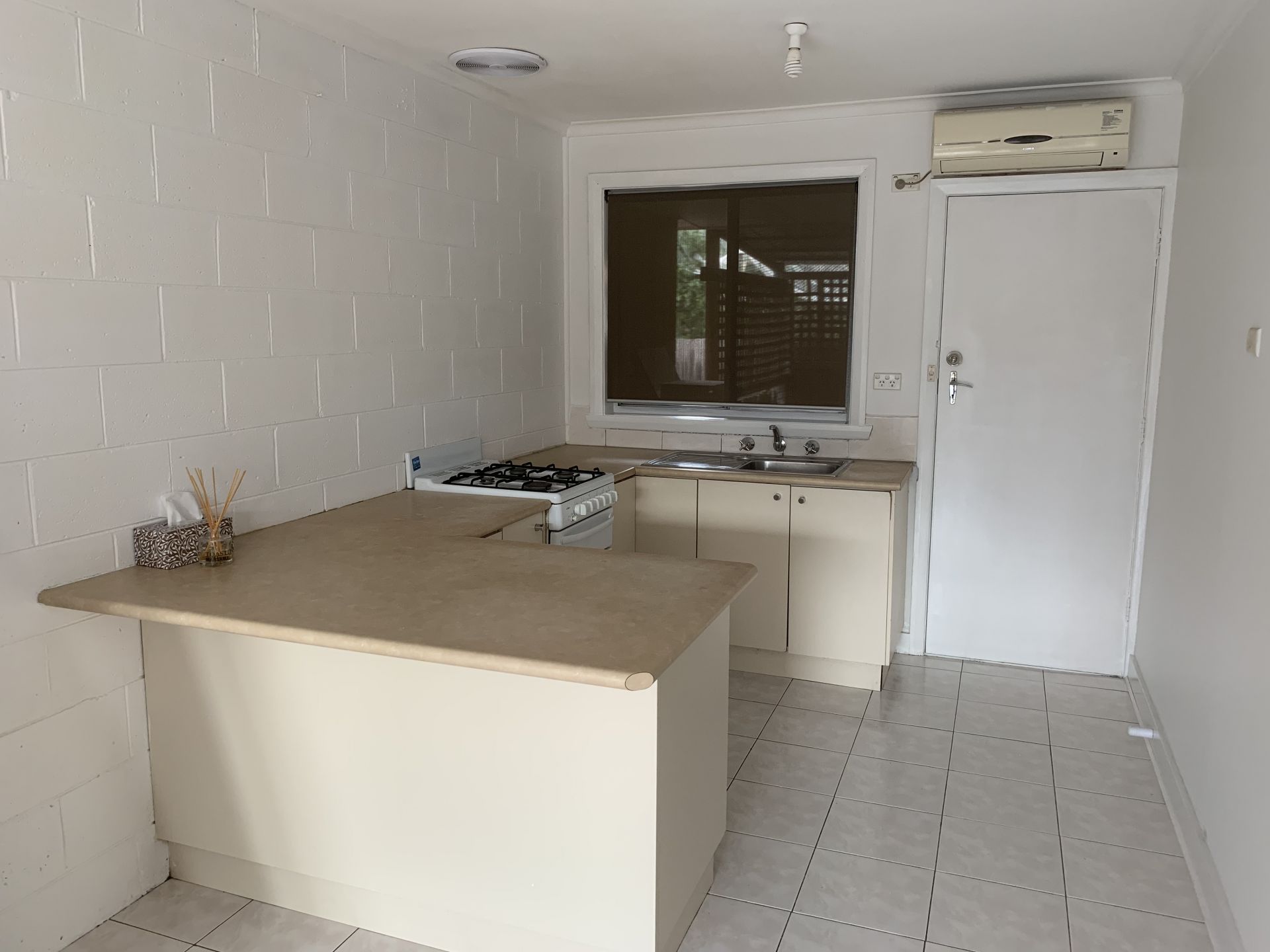 Two Bedroom Unit in Prime Position!
