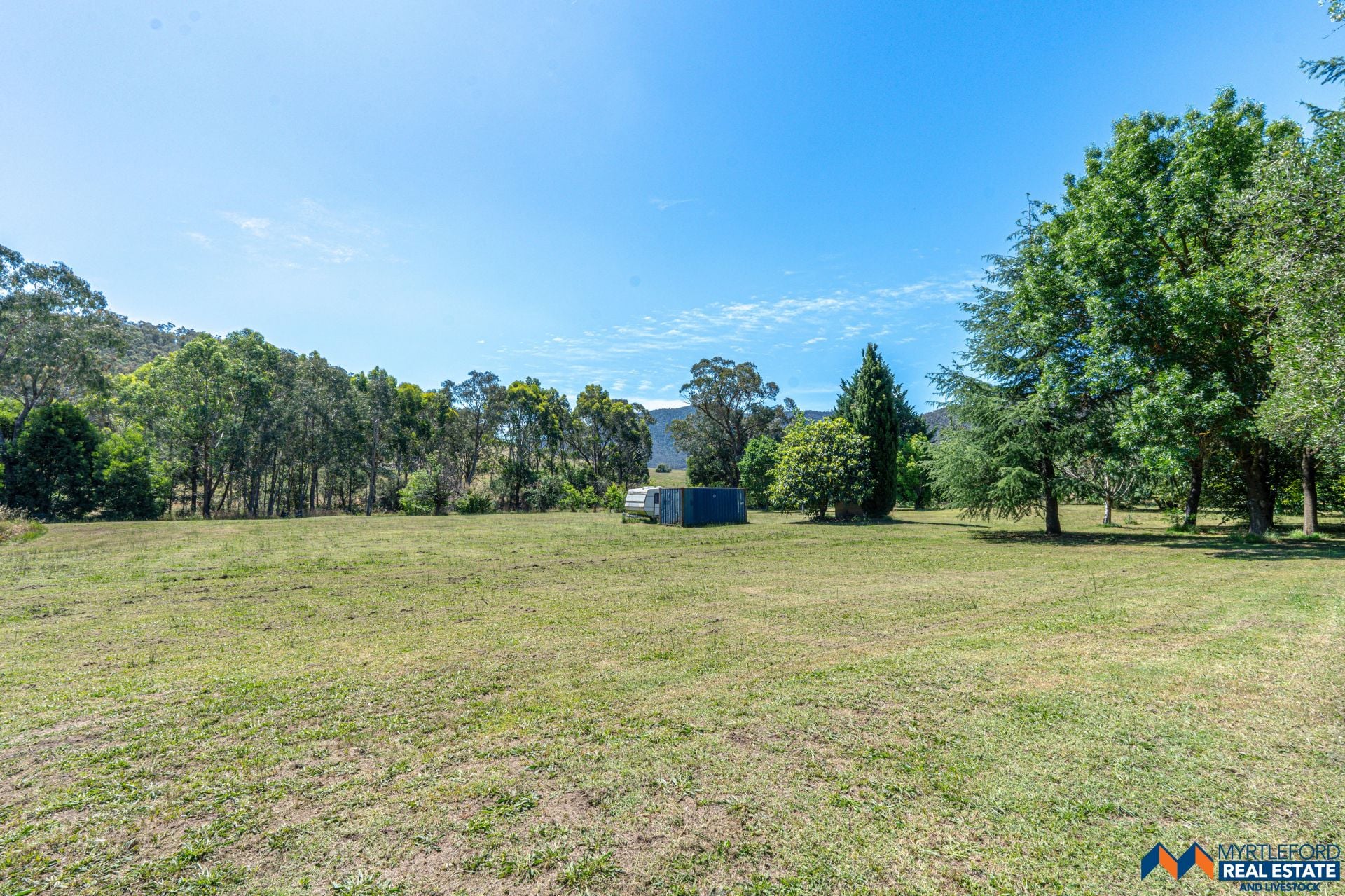 921 Myrtleford Yackandandah Road, MYRTLEFORD, Myrtleford - Thumbnail 4