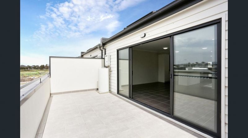 6B Tripani Avenue, Lalor