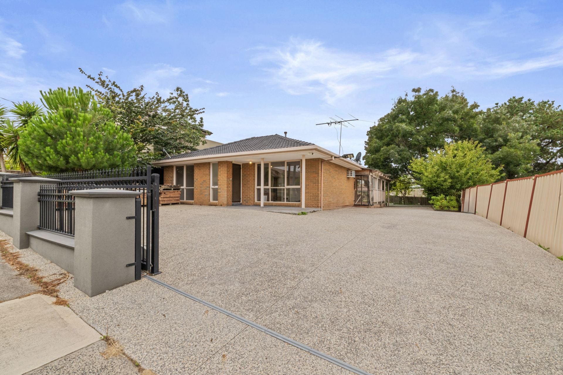 Spacious, Renovated Family Home with Fantastic Outdoor Entertaining
