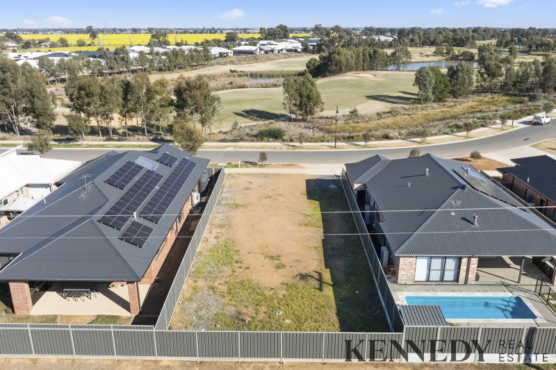 42 Peter Thomson Circuit Yarrawonga VIC, Yarrawonga - Thumbnail 2