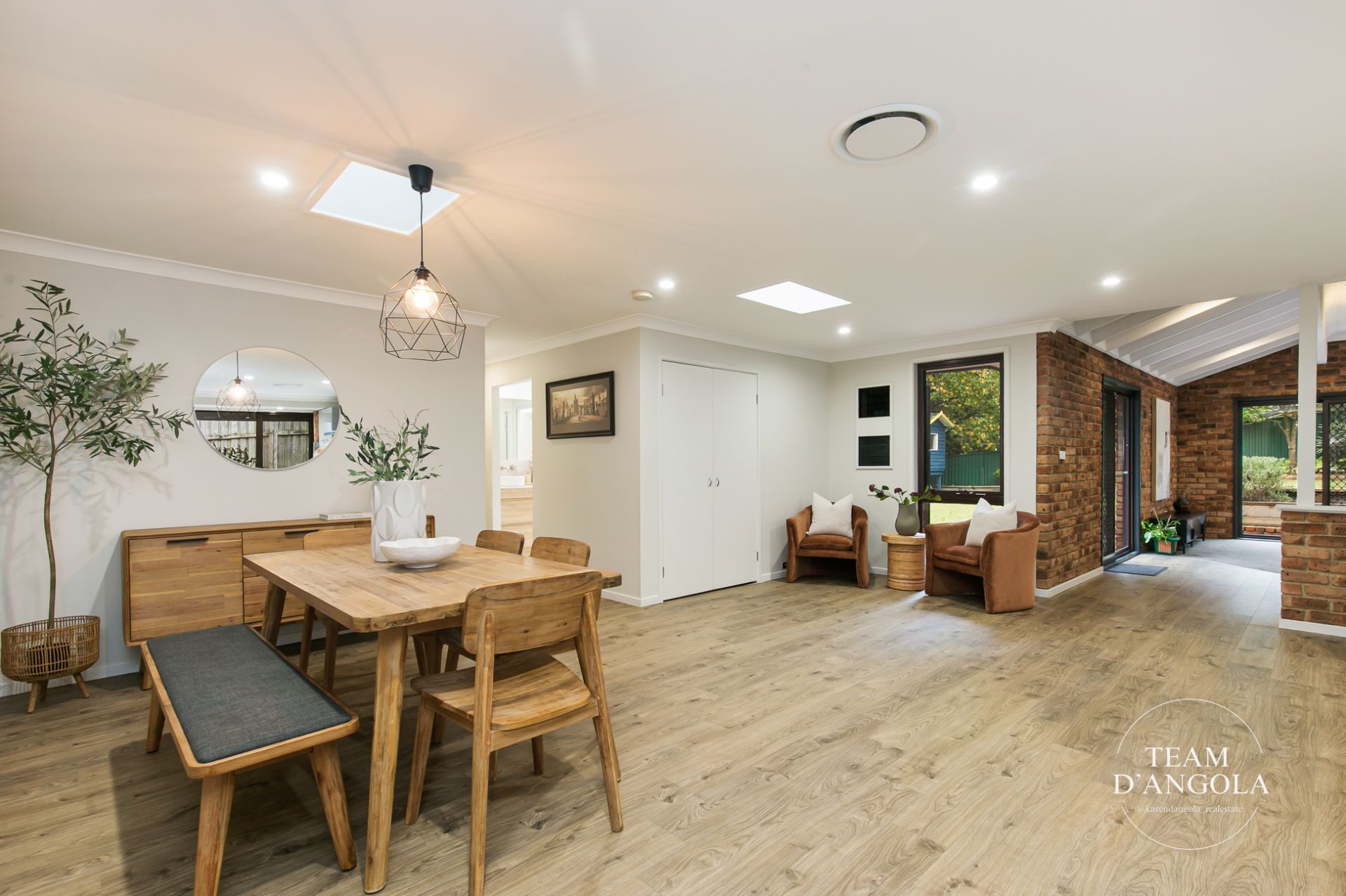 11 Glenwood Way, Castle Hill, Castle Hill - Thumbnail 6