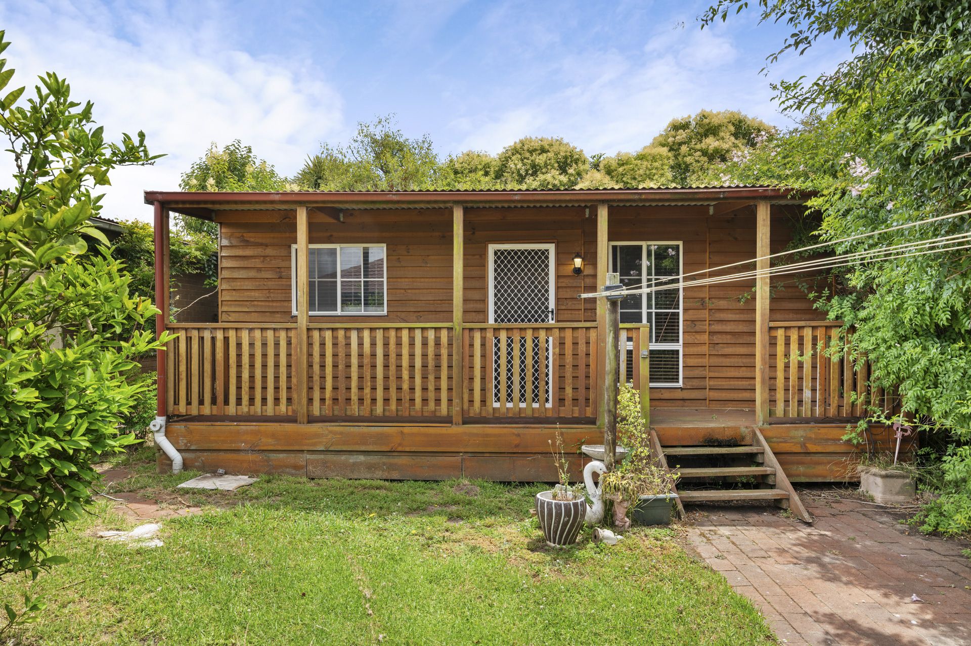 AFFORDABLE 4 BEDROOM HOME  WITH BONUS GRANNY FLAT