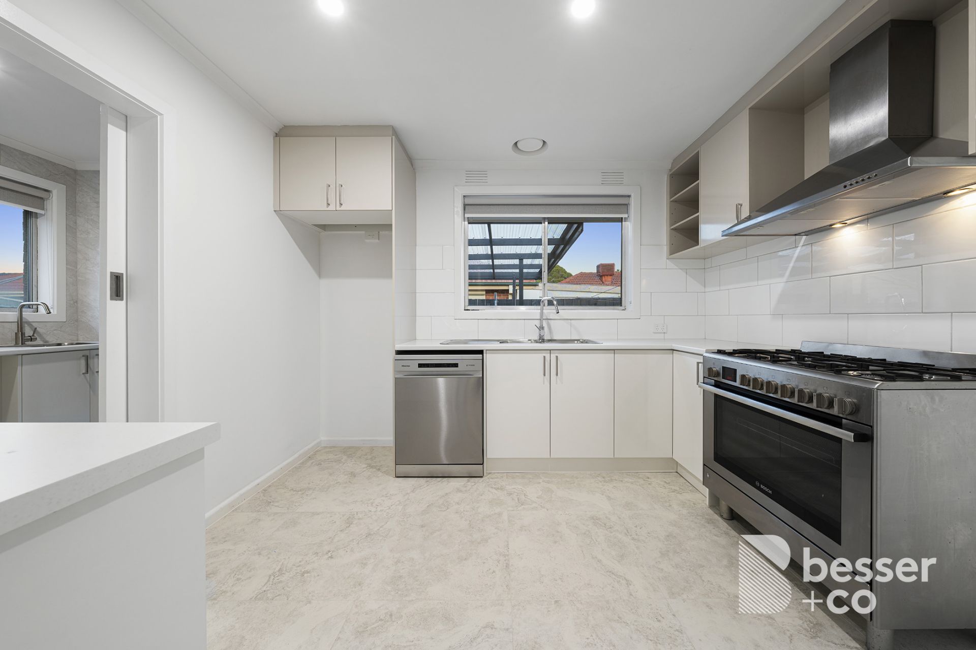 12 Bellavista Court, Springvale South - Thumbnail 4