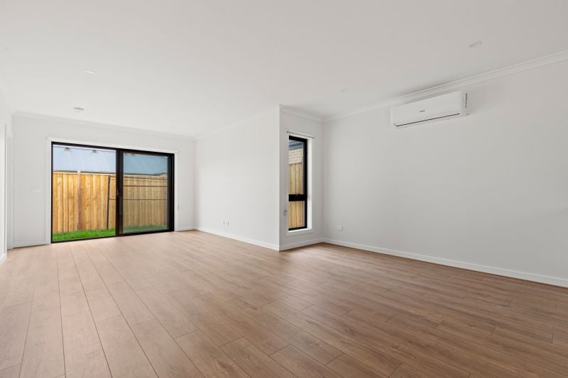 15 Implexa Road, Deanside