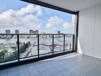 1702/10 Burroway Road, Wentworth Point, Wentworth Point - Thumbnail 3