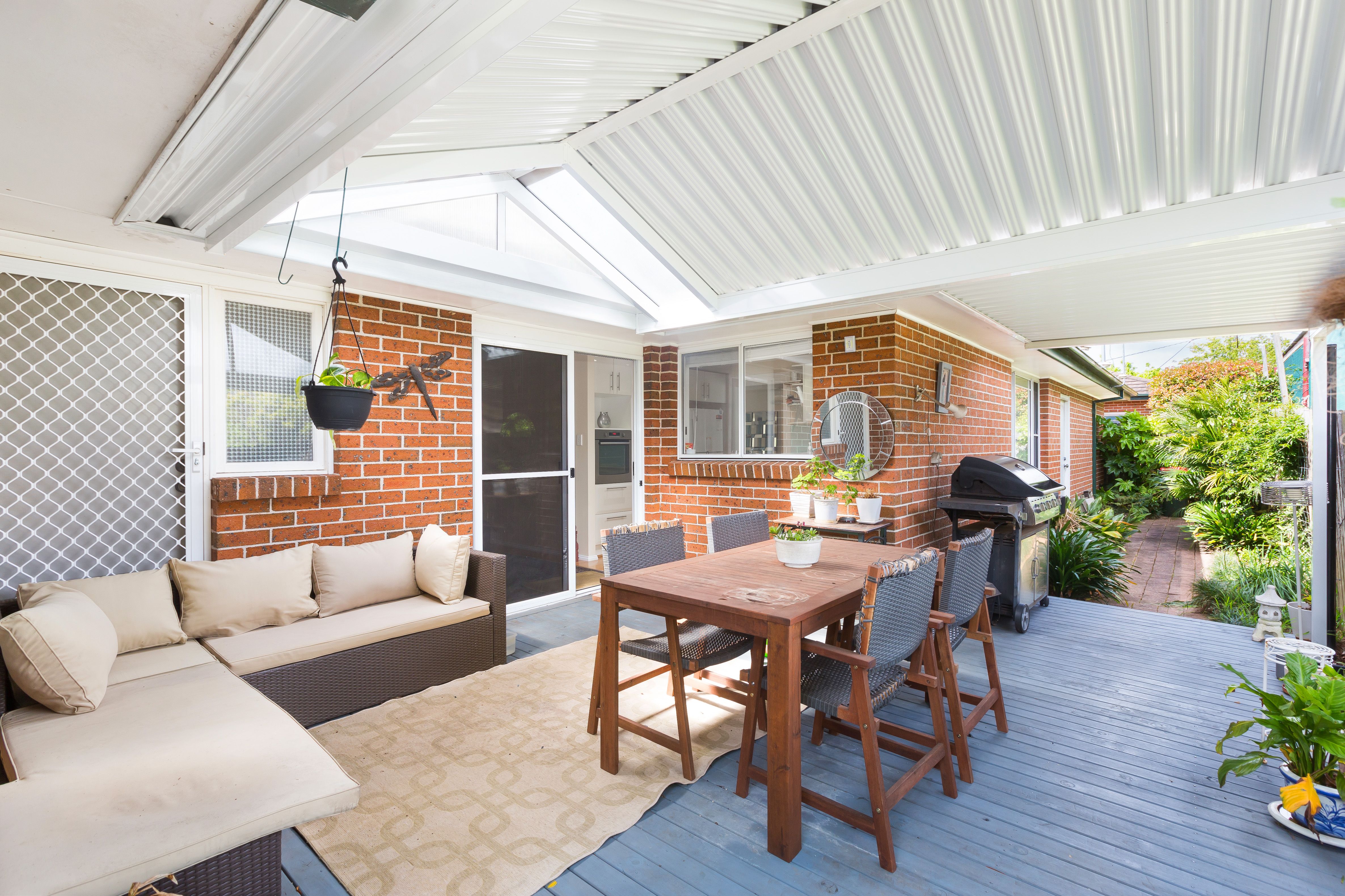 2/185 Woronora Road ENGADINE 2233