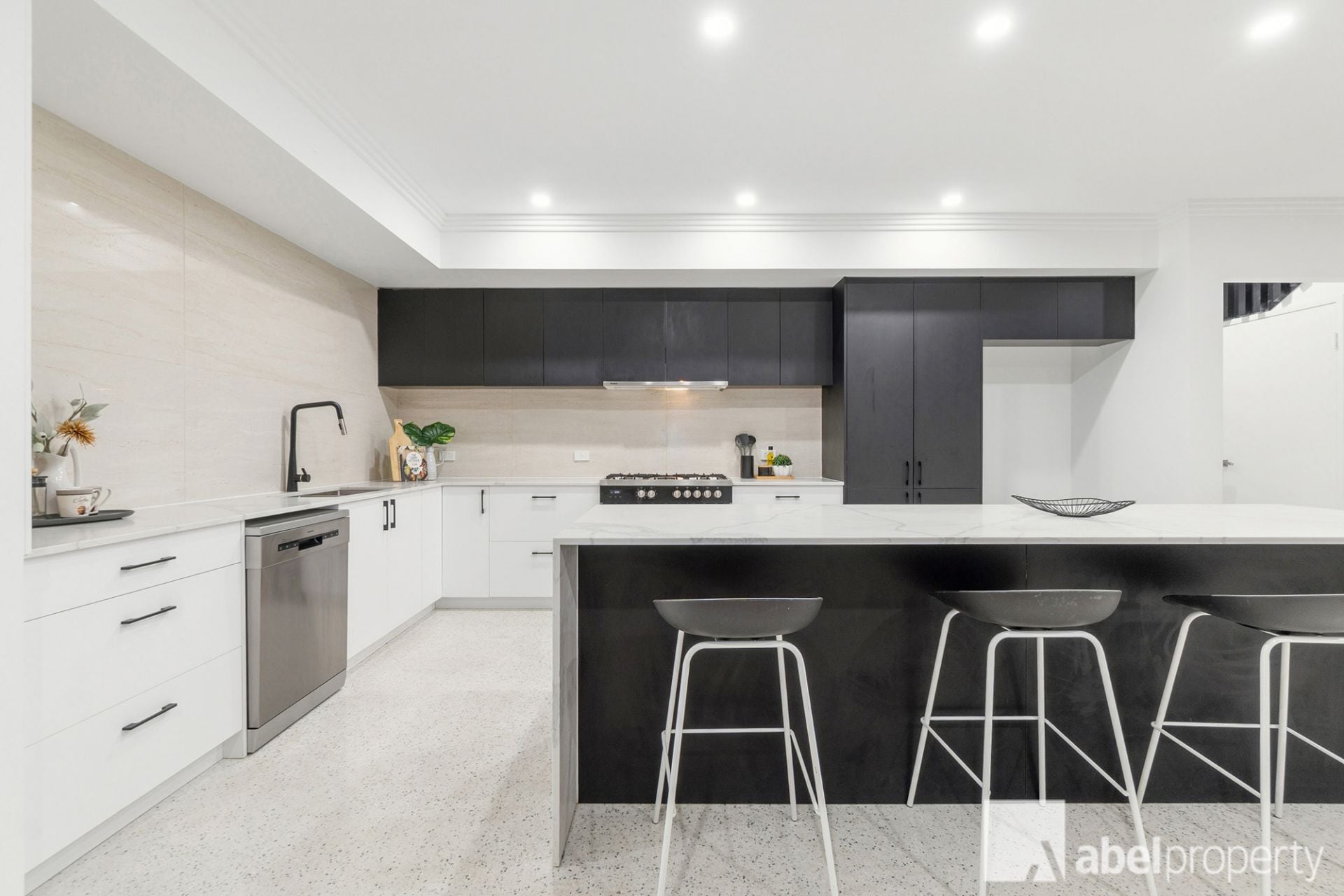 7A Heaton Road Yokine WA, Yokine - Thumbnail 8