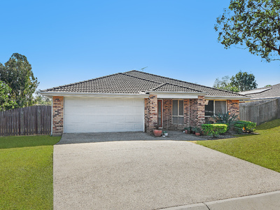 Relaxed 4 Bedroom Home -  Family Living