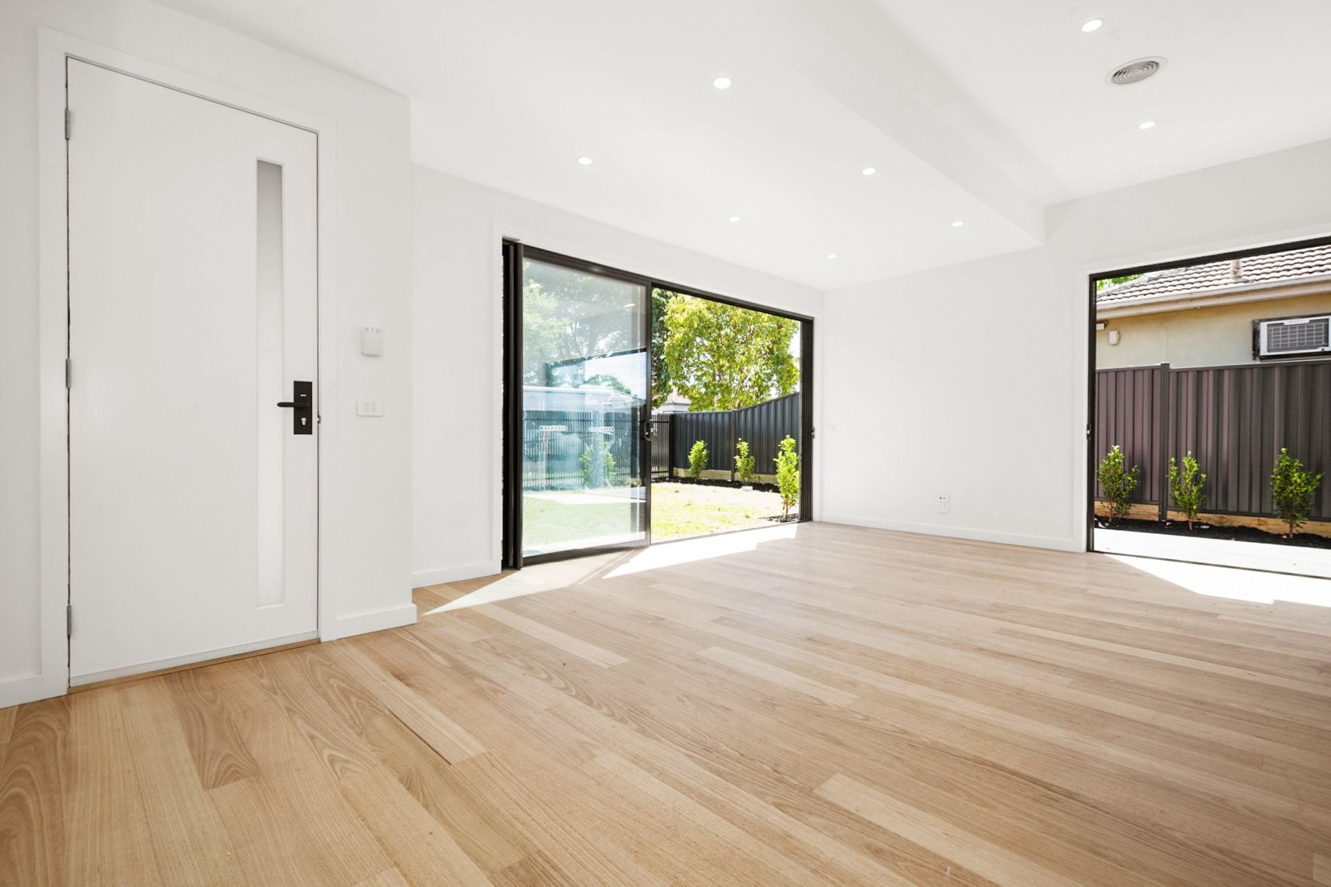 Stunning AS NEW 3-Bedroom Townhouse - Luxury Living at Its Best!