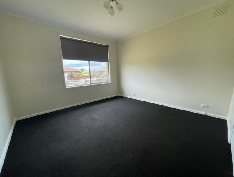43 Pinetree Crescent, Lalor