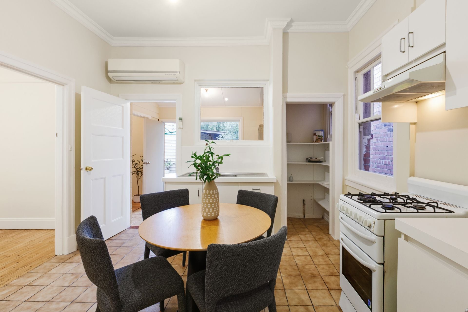 30 Queen Street, Sold, Sold - Thumbnail 6