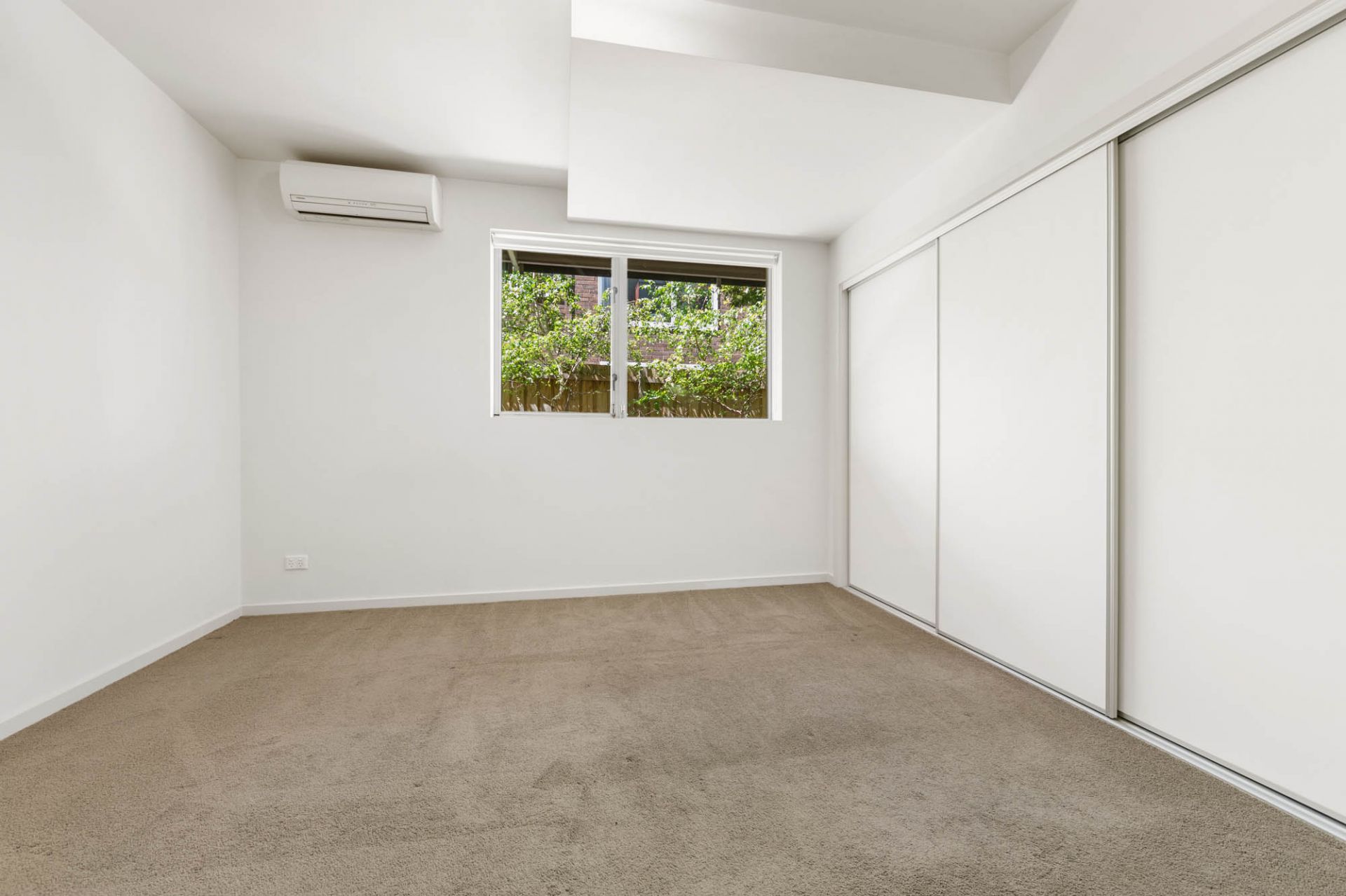1/374 Dandenong Road, Caulfield North - Thumbnail 8