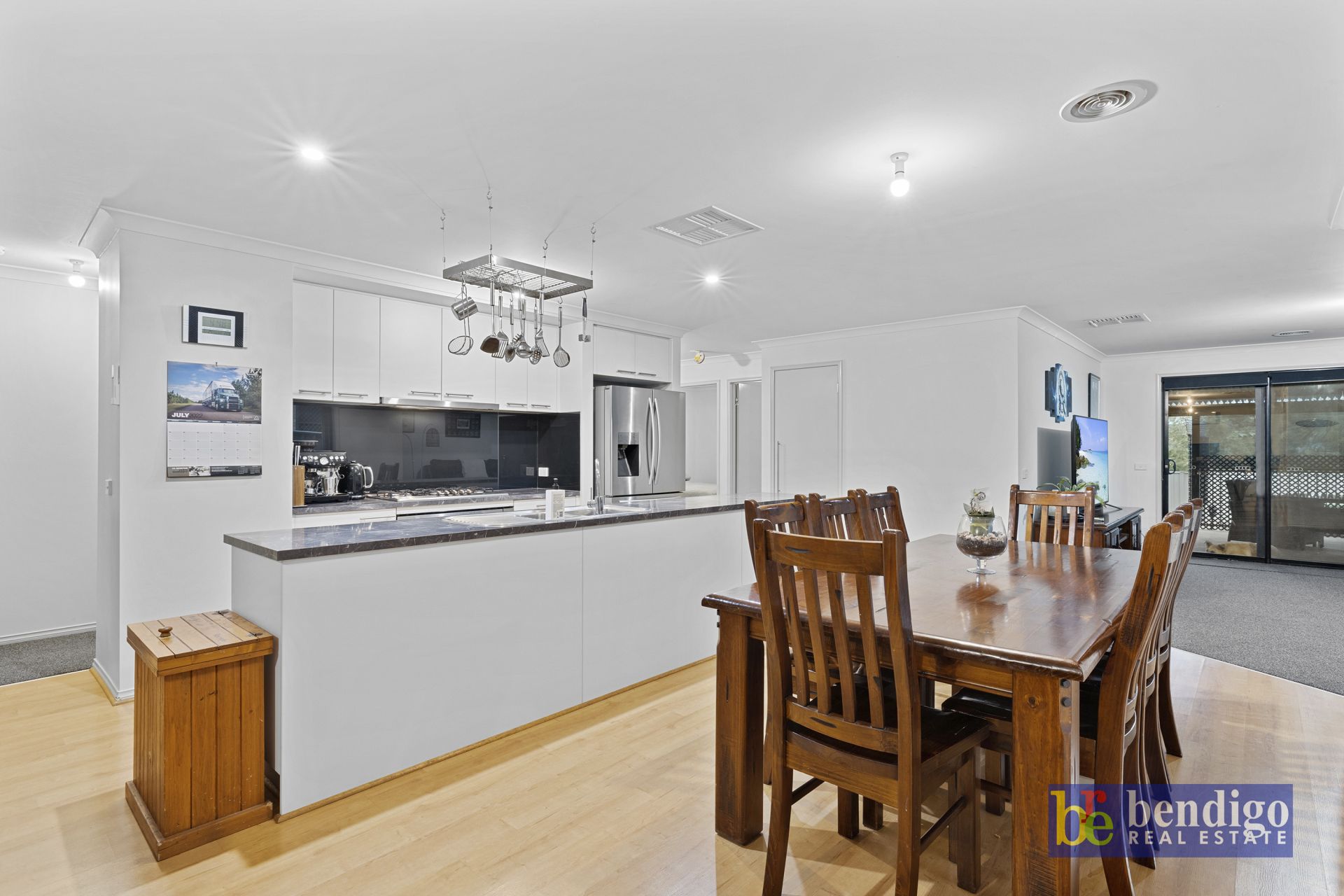 19 Freeman Drive Kangaroo Flat VIC, Flat - Thumbnail 2