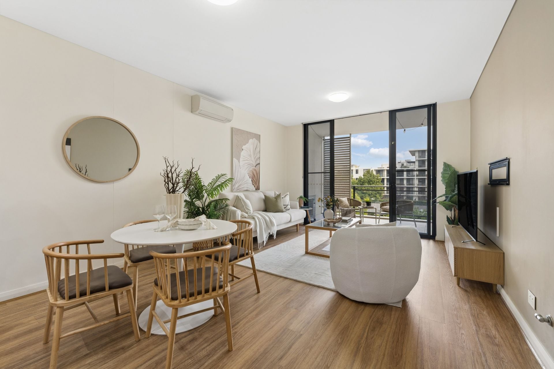 408/18 Corniche Drive, Wentworth Point