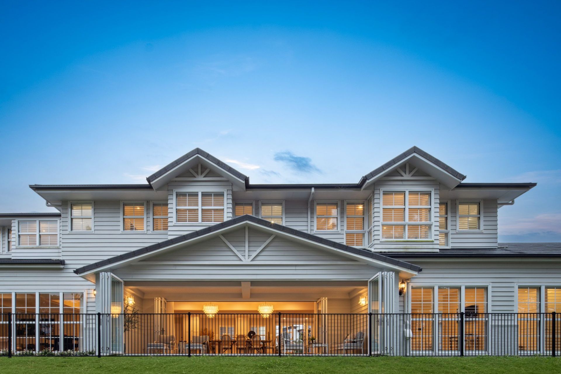 2265 Banksia Lakes Drive, Sanctuary Cove - Thumbnail 7