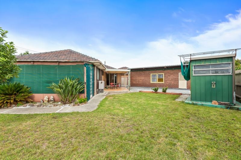 34 Bickley Avenue, Thomastown