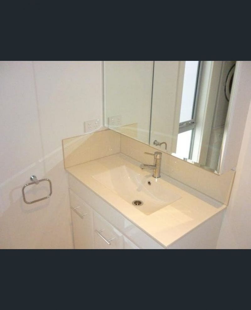 16 Waxflower Crescent, Bundoora