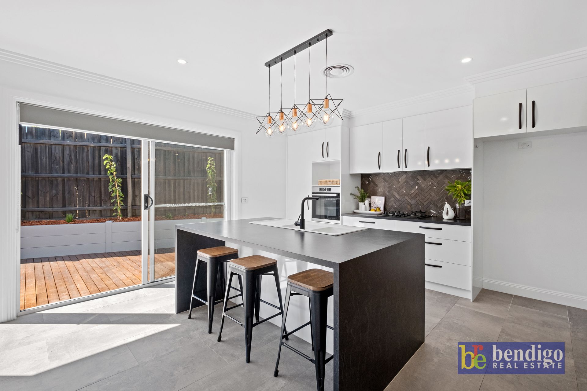 152 Violet Street Bendigo VIC, Bendigo - Thumbnail 3