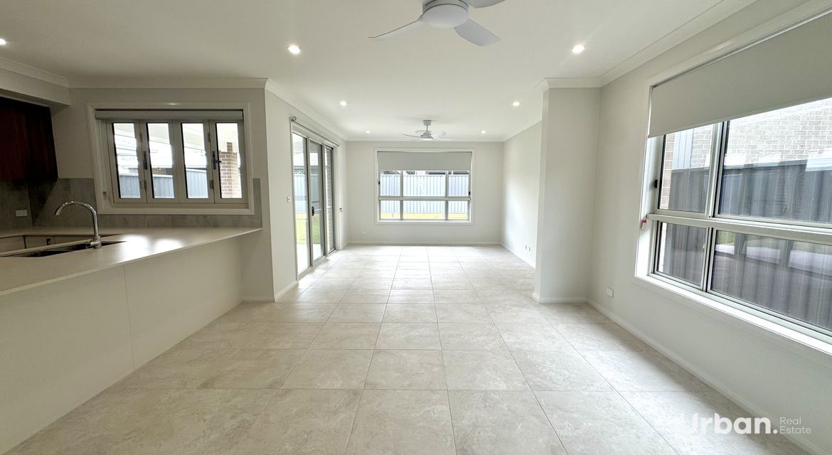 Oran Park 6 Chesterman Loop