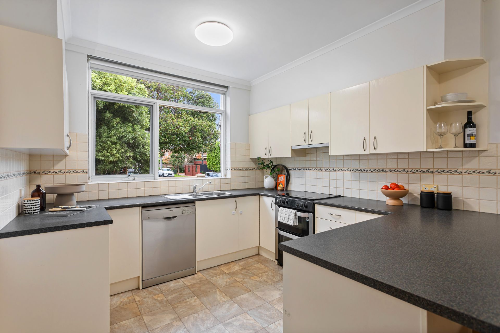 4/43 Pental Road CAULFIELD NORTH VIC, Caulfield North - Thumbnail 3