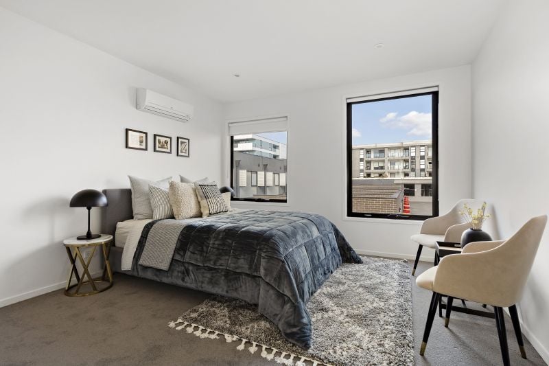 17 Gorman Drive, Mill Park