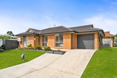Hamlyn Terrace 16 Kite Crescent