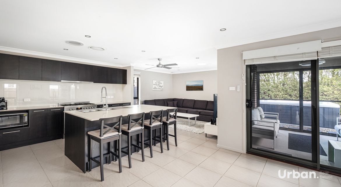 Riverstone 25 Riverbrae Avenue