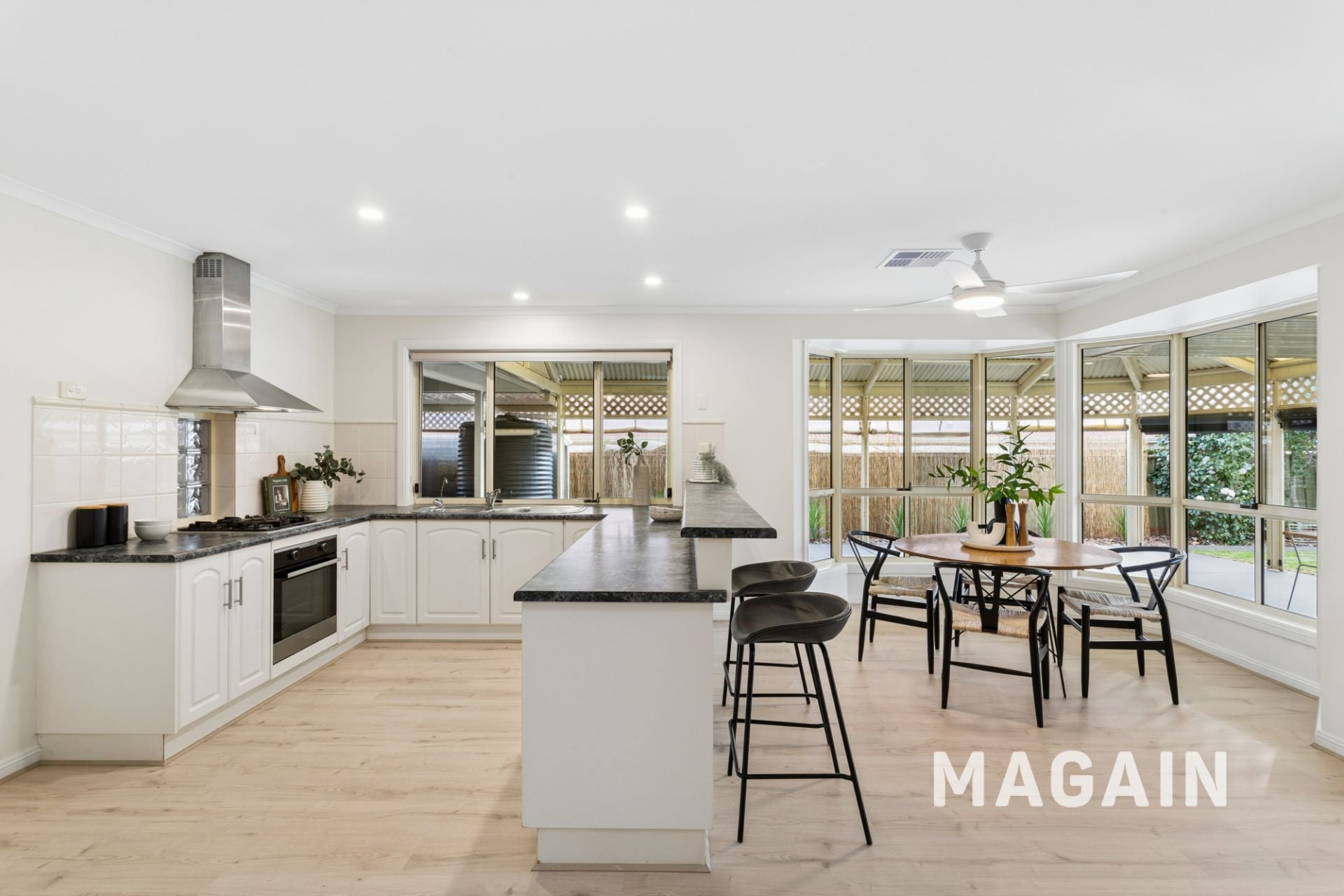 24 Marrington Circuit Morphett Vale SA, Morphett Vale - Thumbnail 3