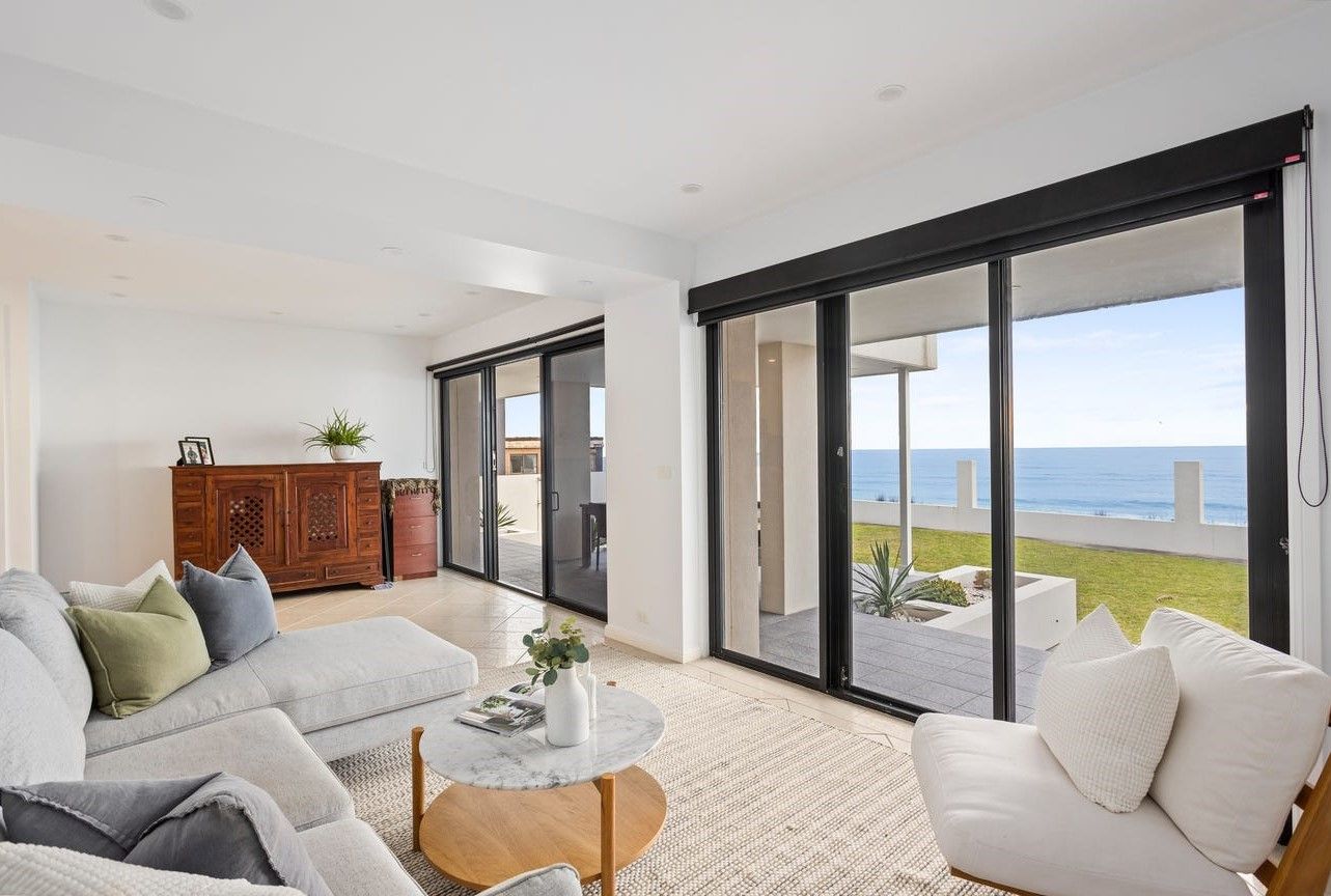 27 Little Lake Crescent, Warilla NSW