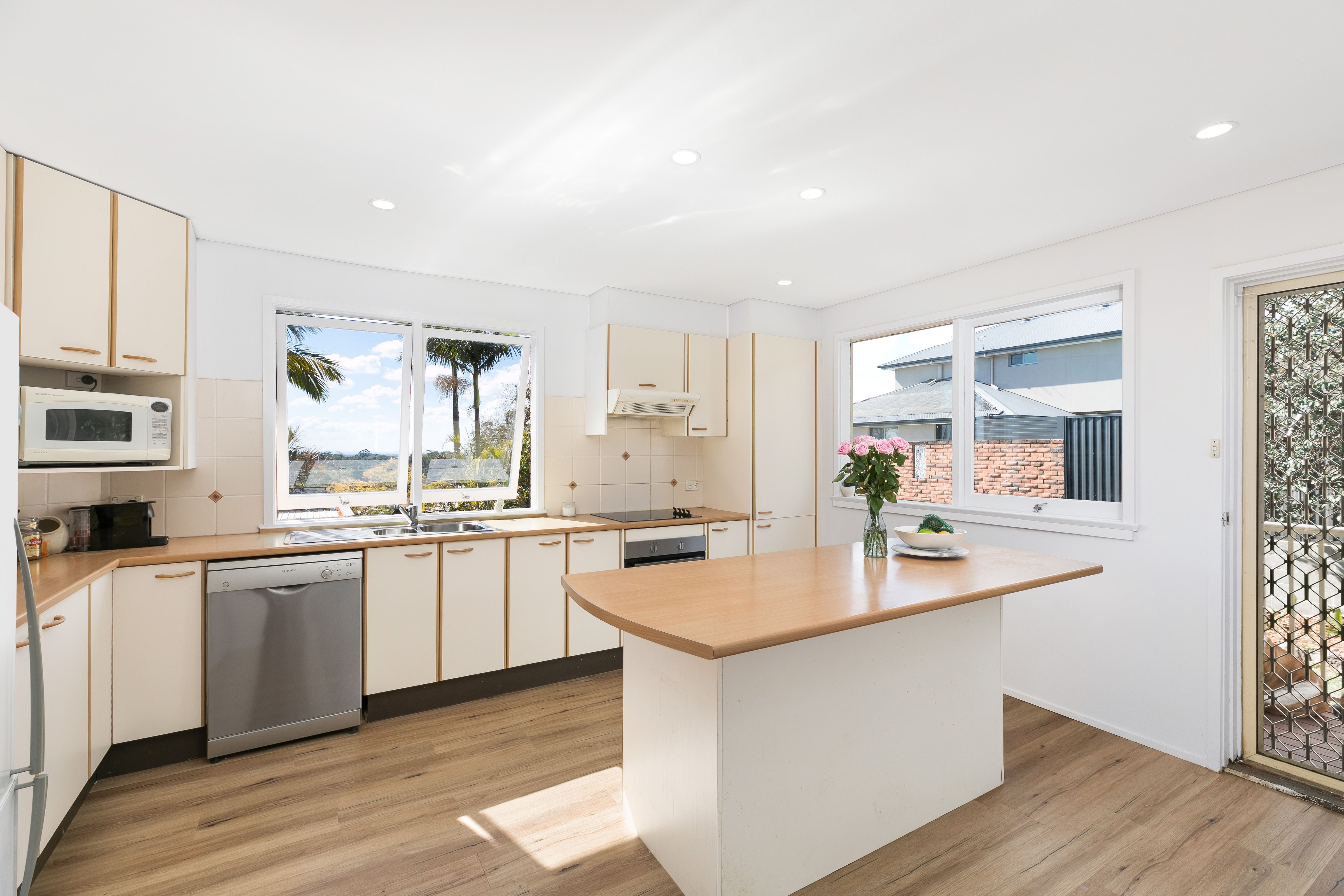 32 Geelong Road ENGADINE 2233