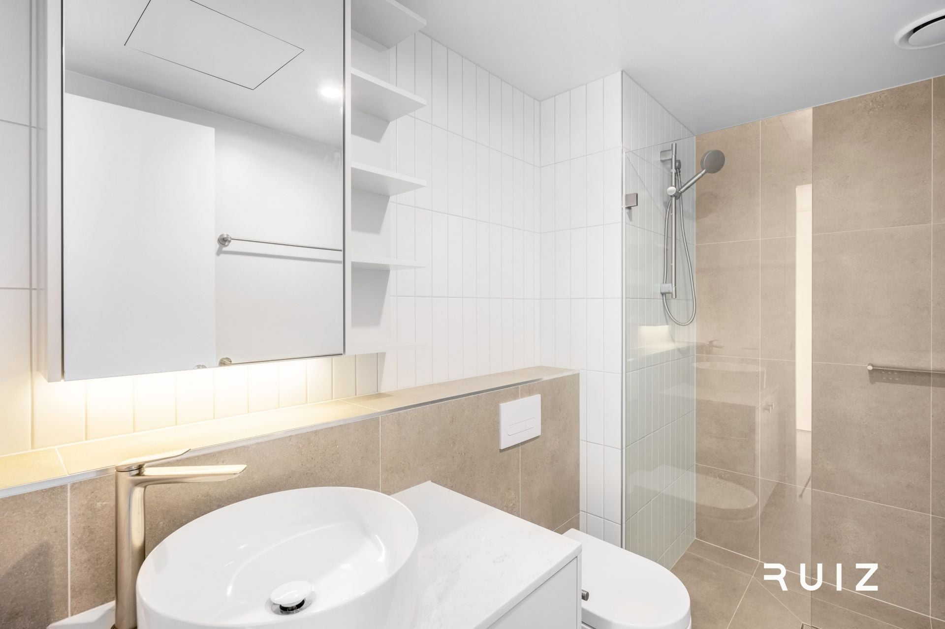 612/220 Melrose Drive, Phillip, Phillip - Thumbnail 6