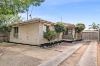 80 Robertson Drive, Mornington VIC