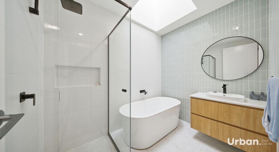 Lochinvar 10 Trevallyn Avenue