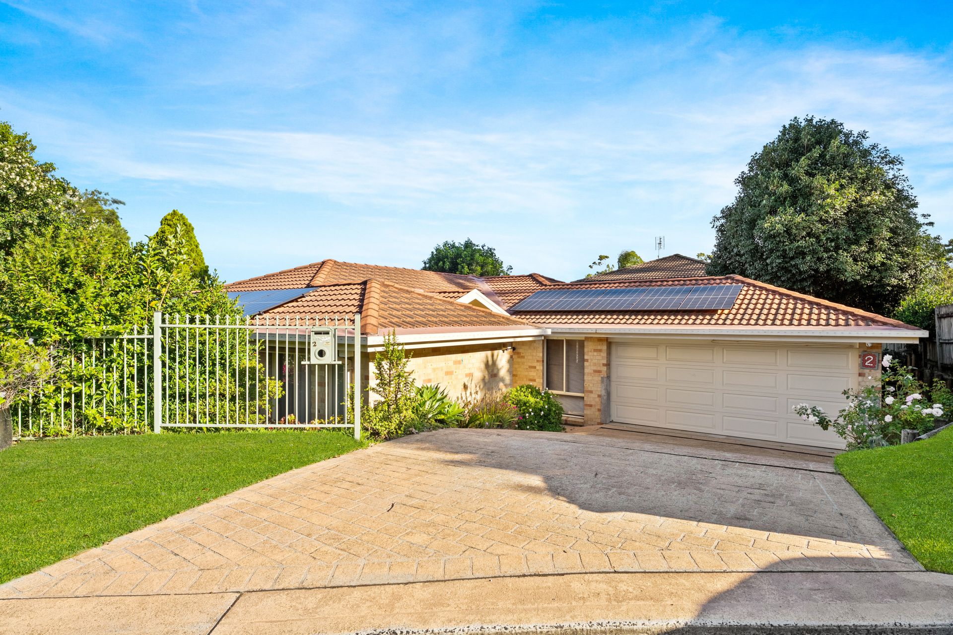 2 Stewart Brougham Close, Lisarow, Lisarow - Thumbnail 3