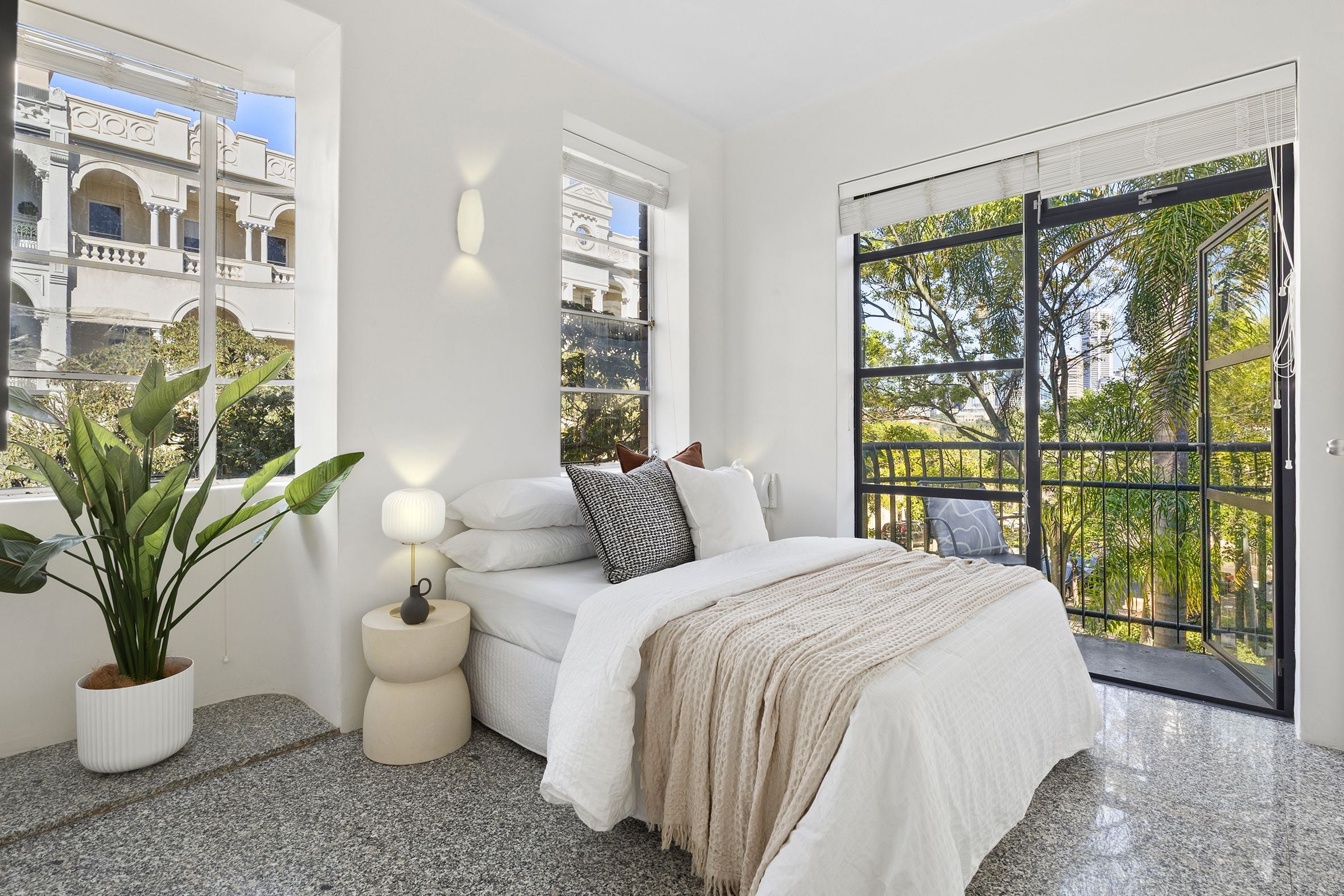 13/10 Challis Avenue, Potts Point NSW 2011
