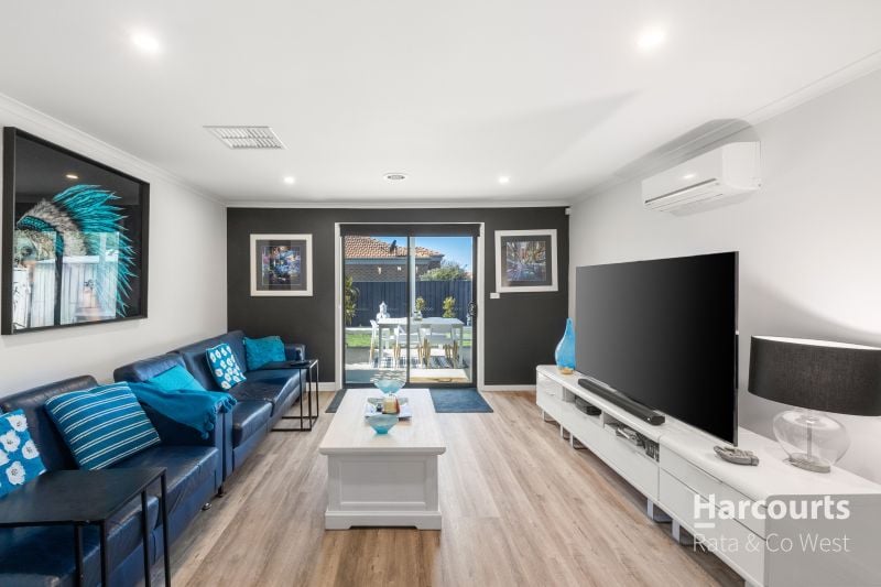 5 Diggers Place, Caroline Springs