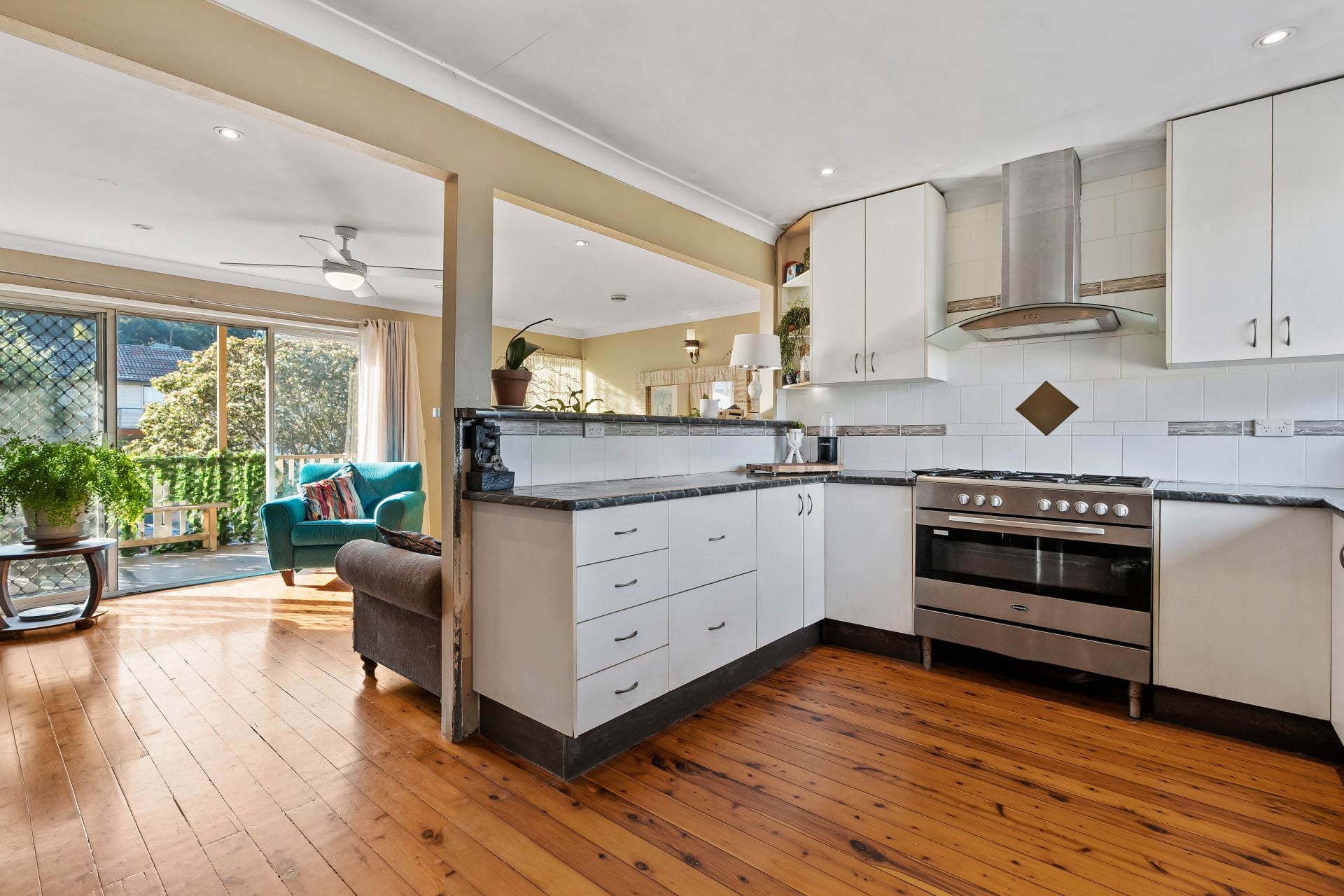 14 Benwerrin Road Wamberal NSW, Wamberal - Thumbnail 3