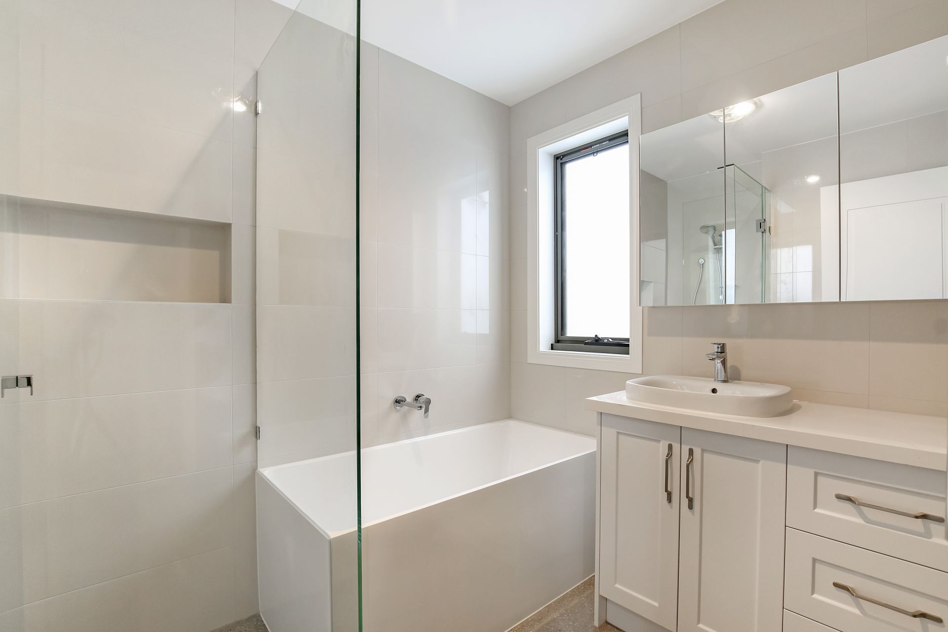 Executive Family Luxury Living in Ivanhoe