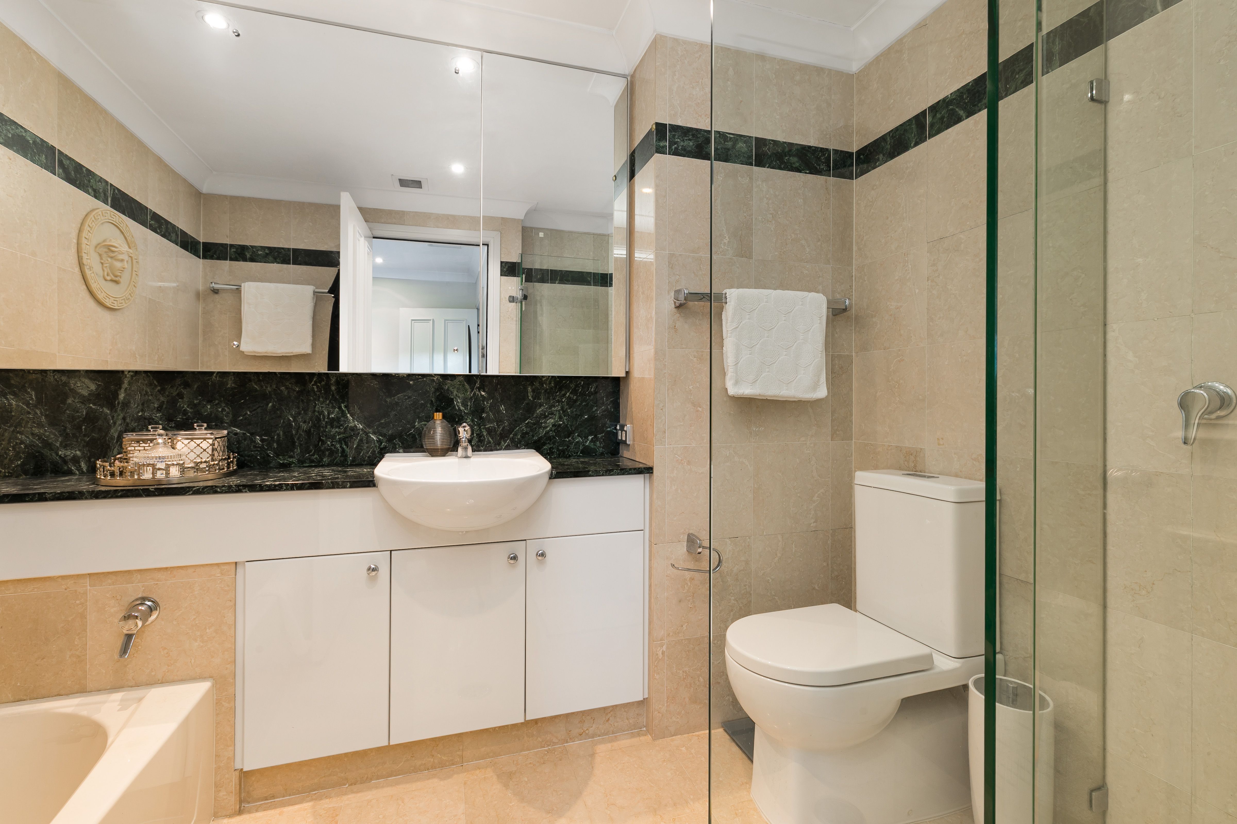 21/765 Princes Highway Blakehurst 2221