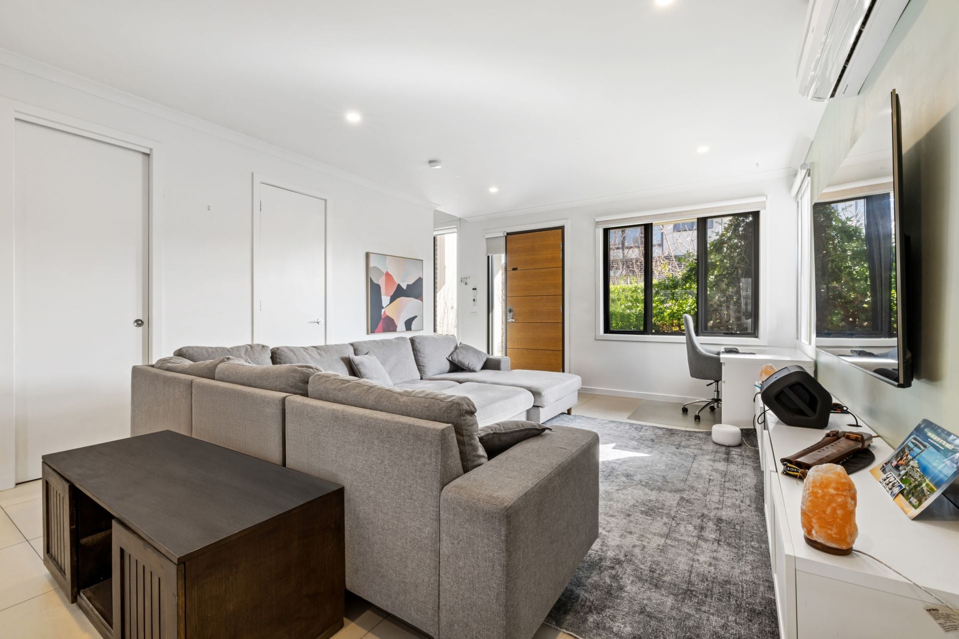 Modern Townhouse With Space And Comfort