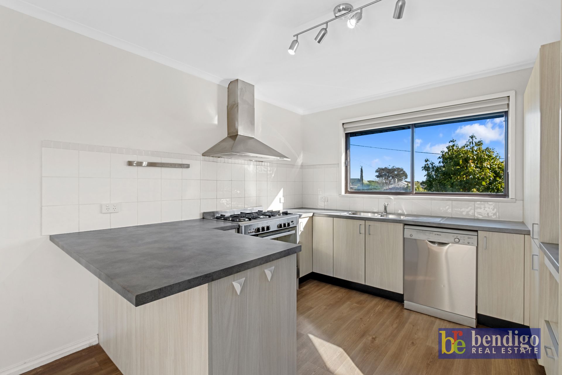 142 Violet Street Bendigo VIC, Bendigo - Thumbnail 5