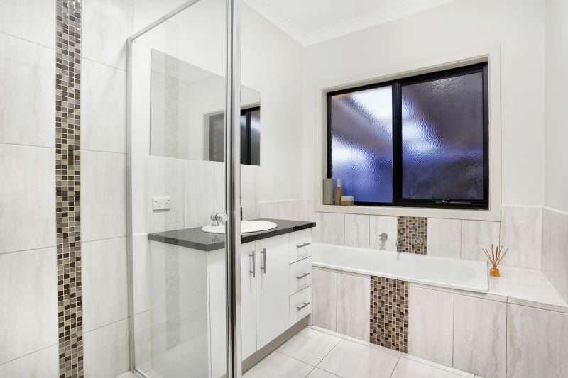 14 Creeds Farm Lane, Epping