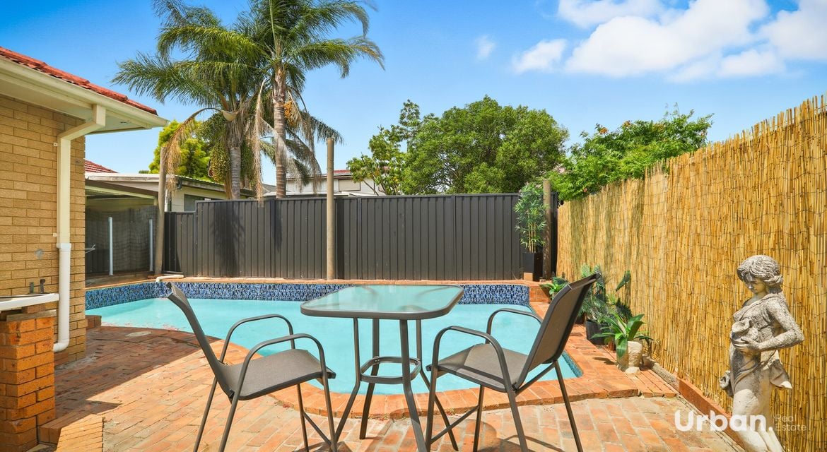 Riverstone 21 Agra Place