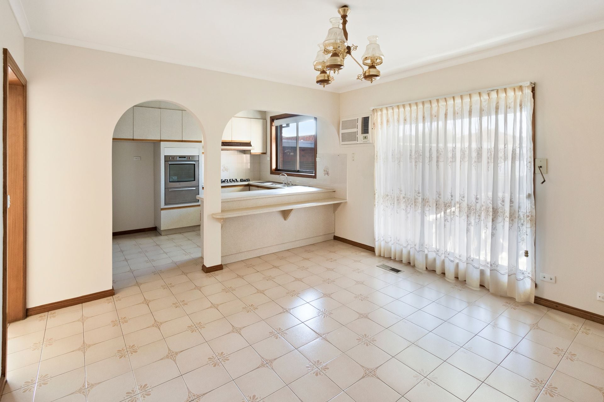 Elegant Family Living Awaits