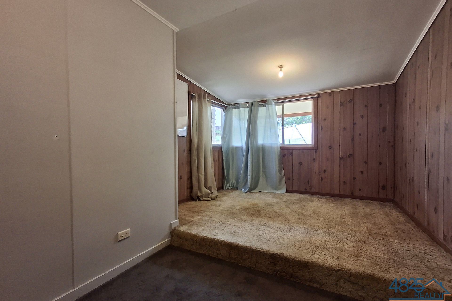 14 Sixth Avenue Mount Isa QLD, Mount Isa City - Thumbnail 4