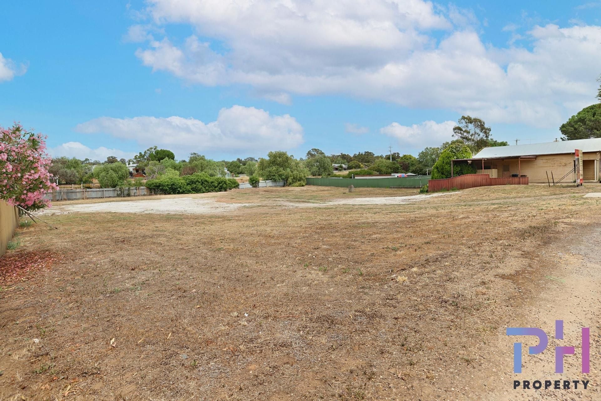 39-43 Peg Leg Road Eaglehawk VIC, Eaglehawk - Thumbnail 3